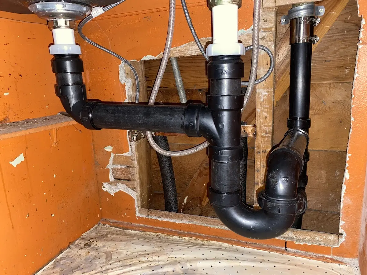 Professional Pipe Bursting equipment and tools on the job in Whitfield